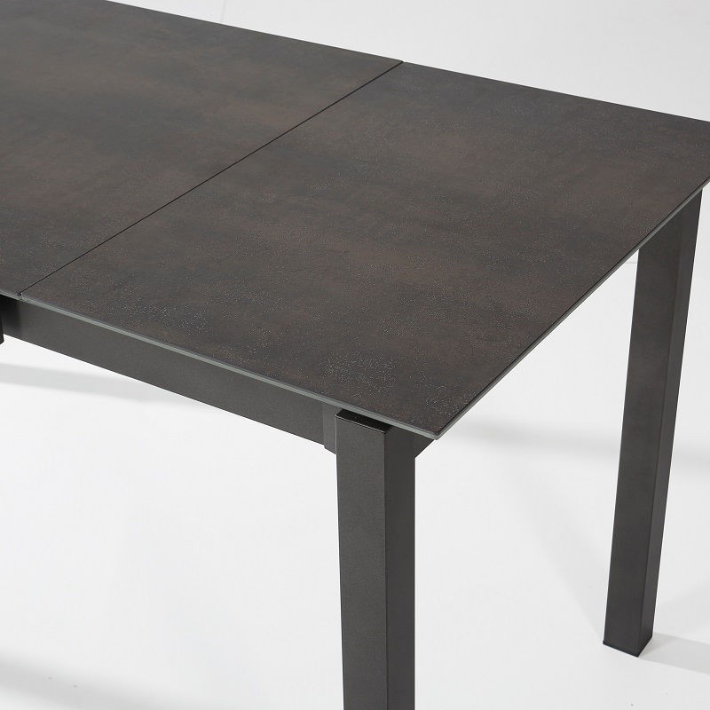 Mesa extensible en porcelánico Celeste